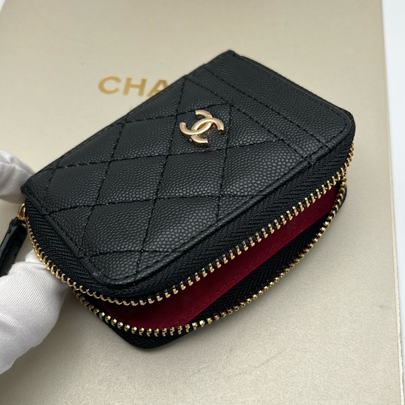 Card Holder Black Zip Around Gold CC 3 Slots Beauty Two Inside Compartments NWOT - Picture 14 of 17